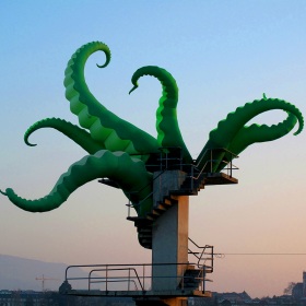 High-diving octopus - Lake of Geneva - Fete de L'eau