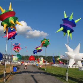 lanterns-canada2